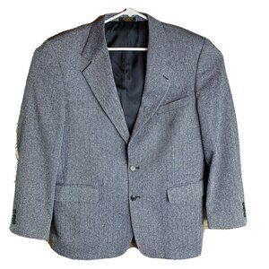Mens Herringbone Gray Single-Breasted Blazer Jacket Two-Button Closure Made In C